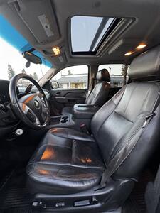 2013 Chevrolet Avalanche LT Black Diamond   - Photo 9 - Riverside, CA 92505