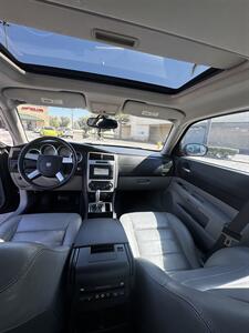 2006 Dodge Charger RT   - Photo 8 - Riverside, CA 92505