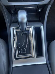 2006 Dodge Charger RT   - Photo 11 - Riverside, CA 92505