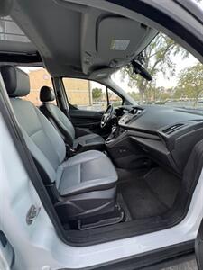 2015 Ford Transit Connect XL   - Photo 6 - Riverside, CA 92505