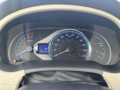 2011 Toyota Sienna Limited 7-Passenger   - Photo 15 - Riverside, CA 92505
