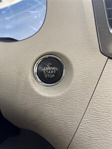 2011 Toyota Sienna Limited 7-Passenger   - Photo 19 - Riverside, CA 92505