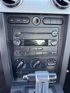 2006 Ford Mustang GT Premium   - Photo 10 - Riverside, CA 92505