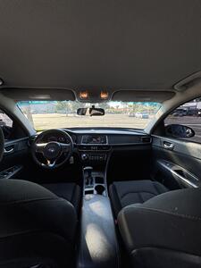 2016 Kia Optima LX   - Photo 8 - Riverside, CA 92505