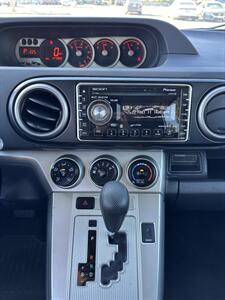 2008 Scion xB   - Photo 11 - Riverside, CA 92505