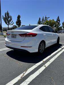 2017 Hyundai ELANTRA SE - Photo 5 - Riverside, CA 92505