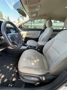 2017 Hyundai ELANTRA SE - Photo 12 - Riverside, CA 92505