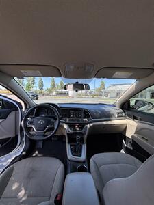2017 Hyundai ELANTRA SE - Photo 15 - Riverside, CA 92505