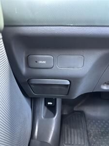 2004 Honda Element EX   - Photo 9 - Riverside, CA 92505