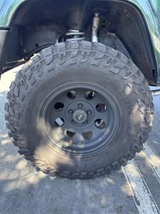 2001 Jeep Cherokee Sport 4x4 - Photo 14 - Riverside, CA 92505