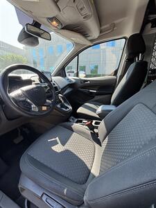 2019 Ford Transit Connect XLT   - Photo 5 - Riverside, CA 92505