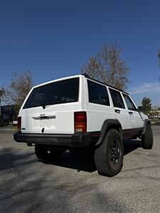 1993 Jeep Cherokee Sport   - Photo 3 - Riverside, CA 92505