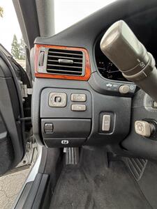 2005 Lexus LS 430   - Photo 14 - Riverside, CA 92505