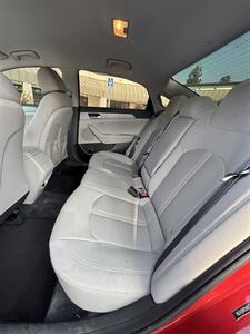 2018 Hyundai SONATA SE   - Photo 7 - Riverside, CA 92505