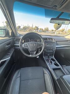 2015 Toyota Camry SE   - Photo 9 - Riverside, CA 92505