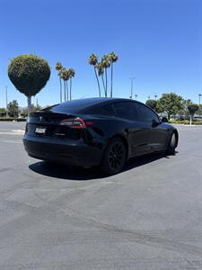 2021 Tesla Model 3 Long Range - Photo 5 - Riverside, CA 92505