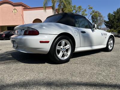 2000 BMW Z3 2.3   - Photo 4 - Anaheim, CA 92805