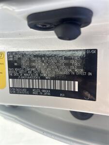 2004 Lexus RX 330 - Photo 17 - Riverside, CA 92505
