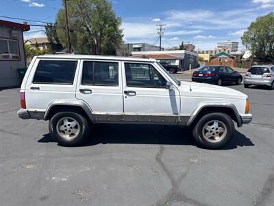 1990 Jeep Cherokee Laredo   - Photo 4 - Riverside, CA 92505