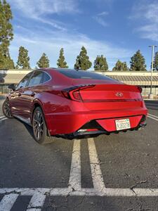 2020 Hyundai SONATA Limited   - Photo 5 - Riverside, CA 92505