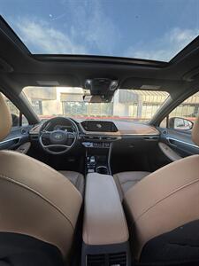 2020 Hyundai SONATA Limited   - Photo 11 - Riverside, CA 92505