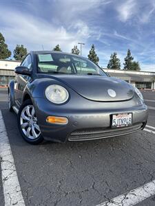 2004 Volkswagen New Beetle GL Hatchback