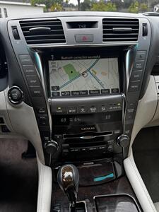 2007 Lexus LS 460   - Photo 9 - Riverside, CA 92505