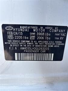 2016 Hyundai ELANTRA GT   - Photo 10 - Riverside, CA 92505