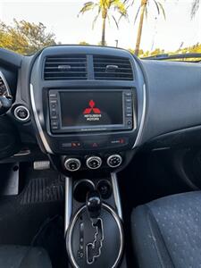 2011 Mitsubishi Outlander Sport SE   - Photo 10 - Anaheim, CA 92805