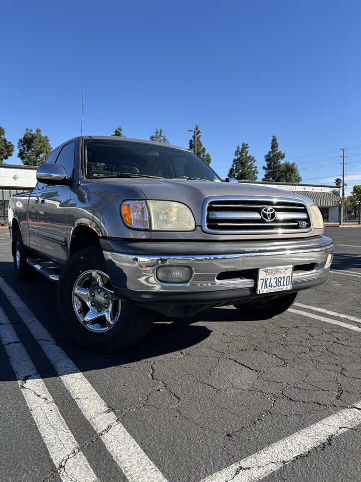 2001 Toyota Tundra SR5   - Photo 1 - Riverside, CA 92505