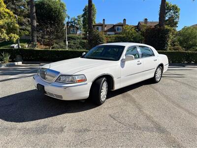 2005 Lincoln Town Car Signature Limited   - Photo 2 - Riverside, CA 92505