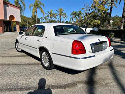 2005 Lincoln Town Car Signature Limited   - Photo 4 - Riverside, CA 92505