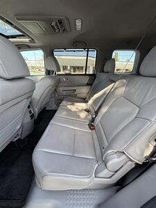 2013 Honda Pilot Touring   - Photo 8 - Riverside, CA 92505