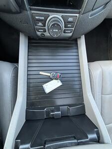 2013 Honda Pilot Touring   - Photo 13 - Riverside, CA 92505