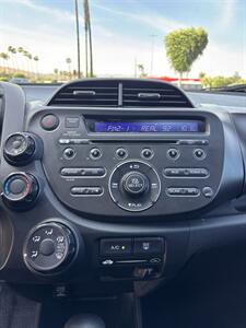 2013 Honda Fit Sport   - Photo 11 - Riverside, CA 92505