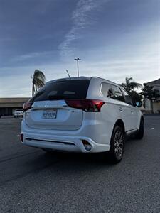 2016 Mitsubishi Outlander GT   - Photo 4 - Riverside, CA 92505