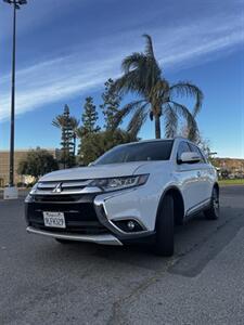 2016 Mitsubishi Outlander GT   - Photo 2 - Riverside, CA 92505