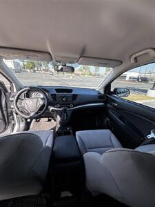 2016 Honda CR-V LX   - Photo 8 - Riverside, CA 92505