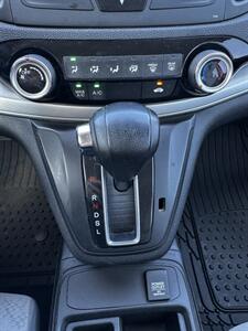 2016 Honda CR-V LX   - Photo 10 - Riverside, CA 92505