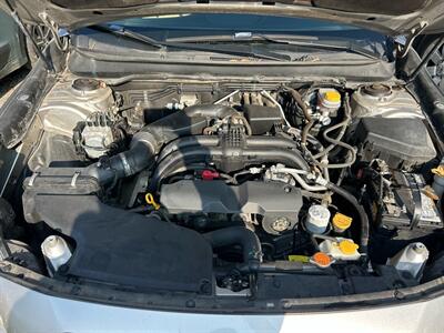 2015 Subaru Outback 2.5i Limited   - Photo 12 - Riverside, CA 92505