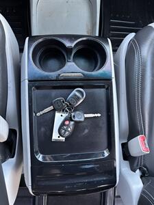 2011 Toyota Sienna LE 8-Passenger   - Photo 15 - Riverside, CA 92505