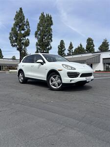 2014 Porsche Cayenne S Hybrid - Photo 2 - Riverside, CA 92505