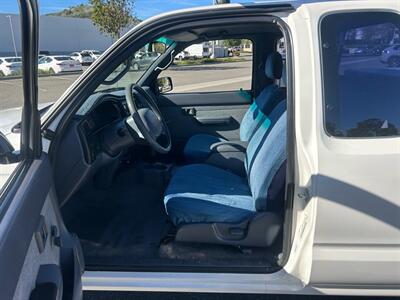 1999 Toyota Tacoma Prerunner V6   - Photo 9 - Riverside, CA 92505
