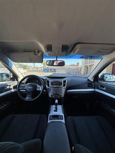 2013 Subaru Outback 2.5i Premium - Photo 8 - Riverside, CA 92505