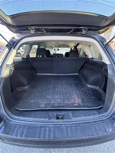 2013 Subaru Outback 2.5i Premium - Photo 9 - Riverside, CA 92505