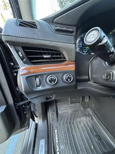 2016 Cadillac Escalade Premium Collection 4x4   - Photo 19 - Riverside, CA 92505