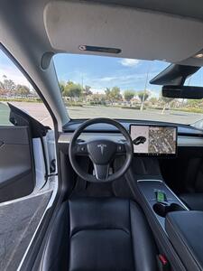 2022 Tesla Model Y Long Range 7 Passenger   - Photo 14 - Riverside, CA 92505