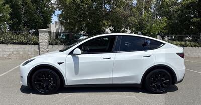 2022 Tesla Model Y Long Range - Photo 3 - Riverside, CA 92505
