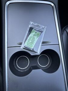2022 Tesla Model Y Long Range 7 Passenger   - Photo 8 - Riverside, CA 92505