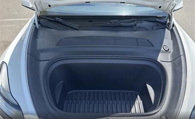 2022 Tesla Model Y Long Range - Photo 7 - Riverside, CA 92505